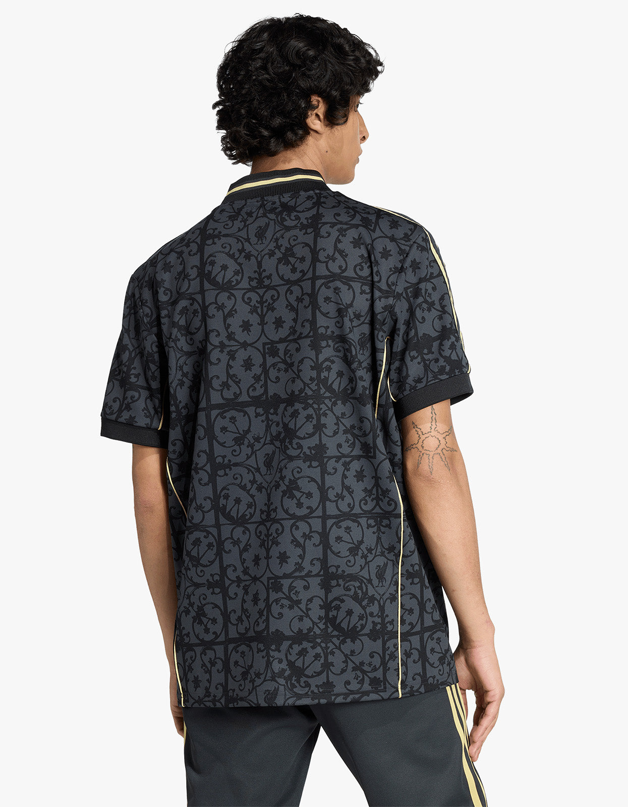 Liverpool Lifestyler Jersey - Carbon/Halo Gold