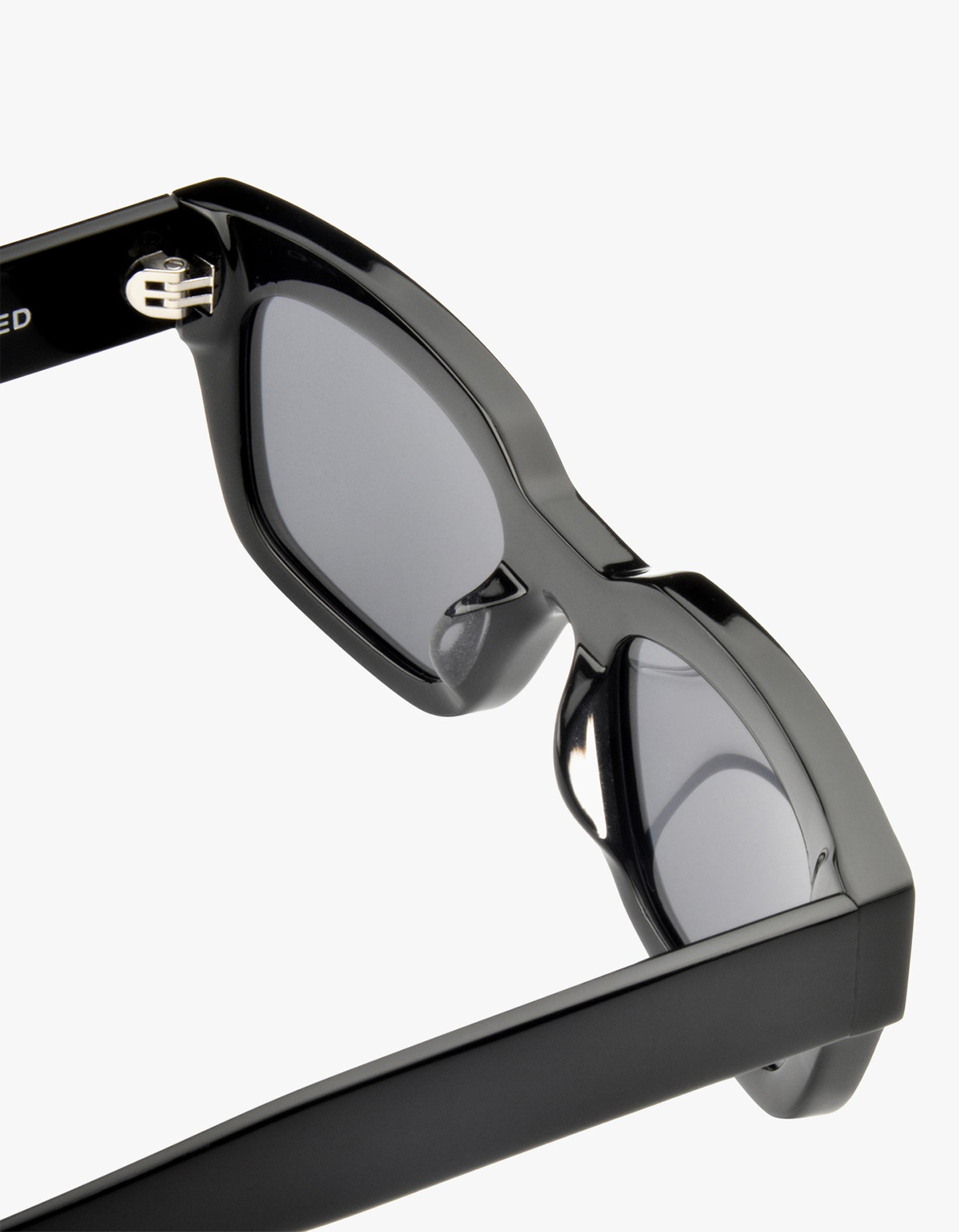 Zed Sunglasses- Black/Black