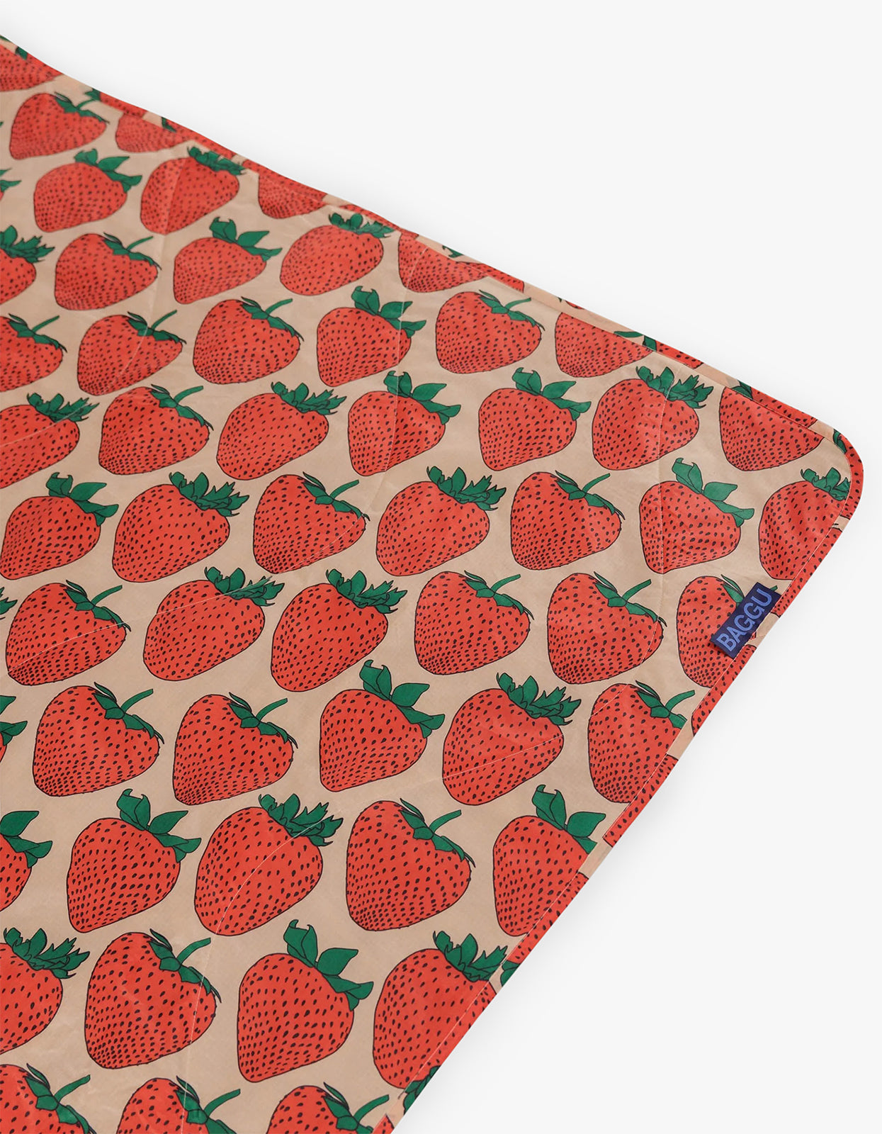 Puffy Picnic Blanket - Strawberry