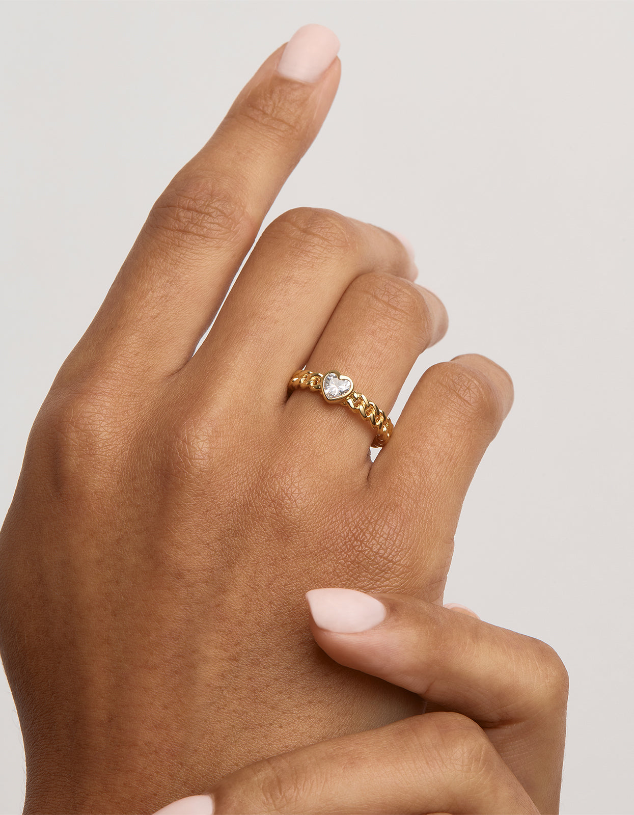 Radiant Heart Engravable Ring - 18K Gold Vermeil