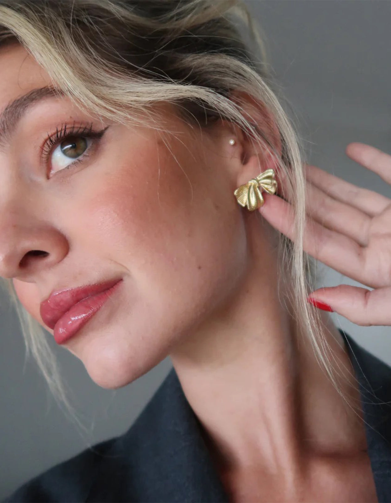 Zara Bow Earrings - Gold