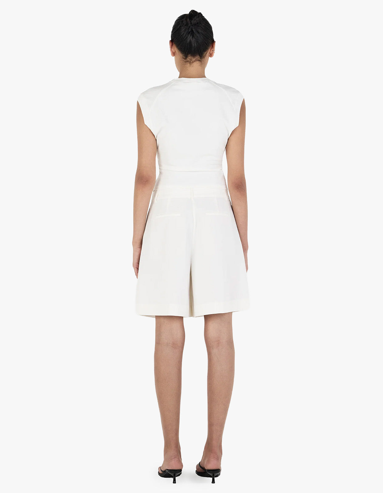 Beau Bermuda Short - Ivory