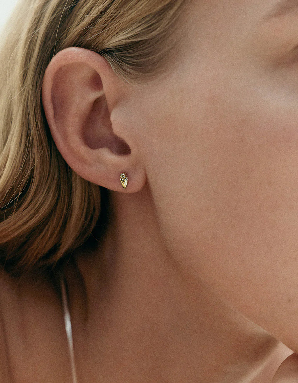 Abode Heart Studs - 18K Gold Plated