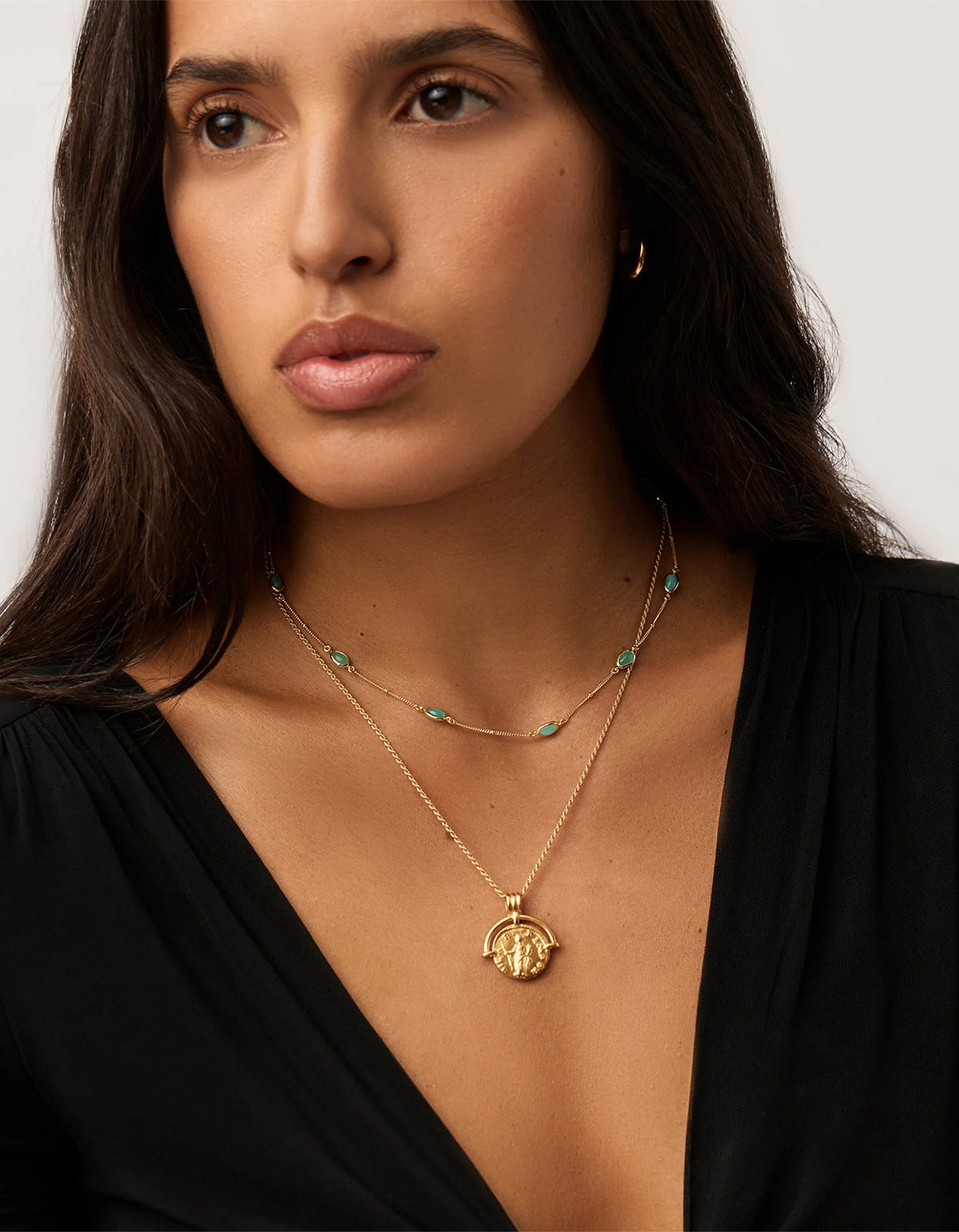 Magma Gemstone Charm Choker - Gold