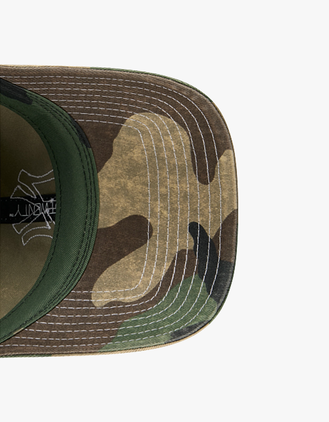 New York Yankees Frayed 9TWENTY Cap - Woodland Camo