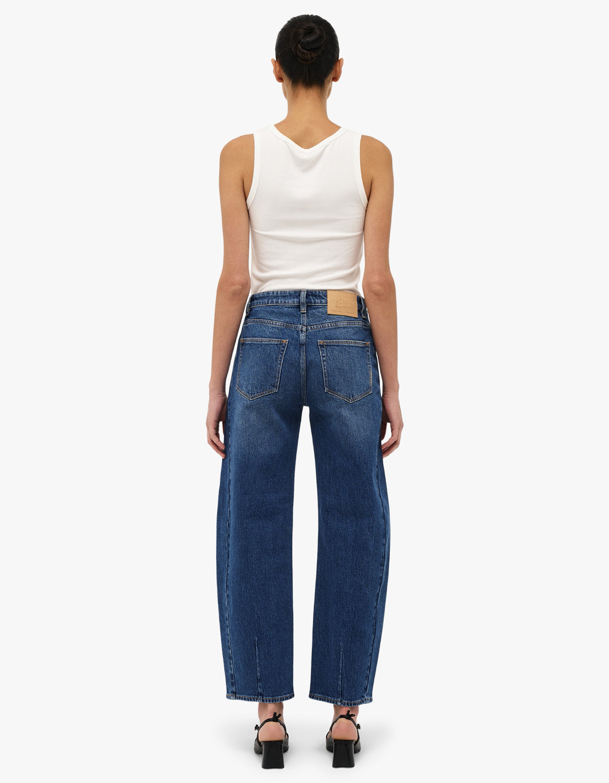 Amber Barrel Jean- Iris