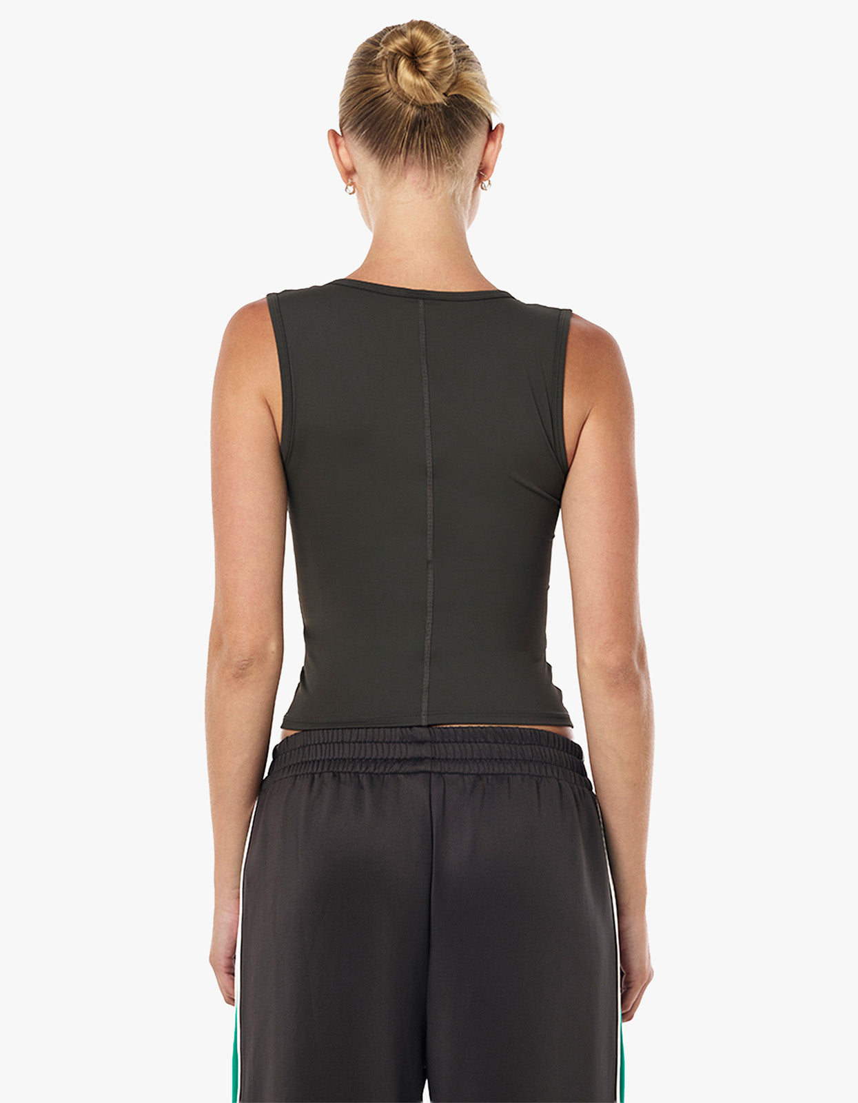 Refine Scoop Tank - Smokestone