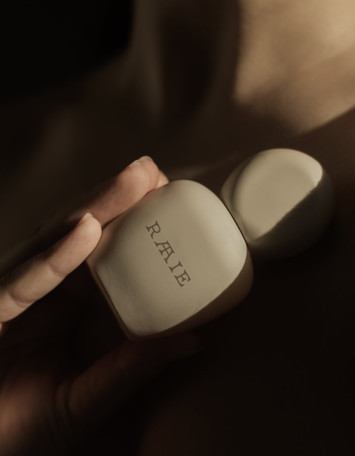 Yellow Moonbeam Retinal Elixir 30ml - Beige