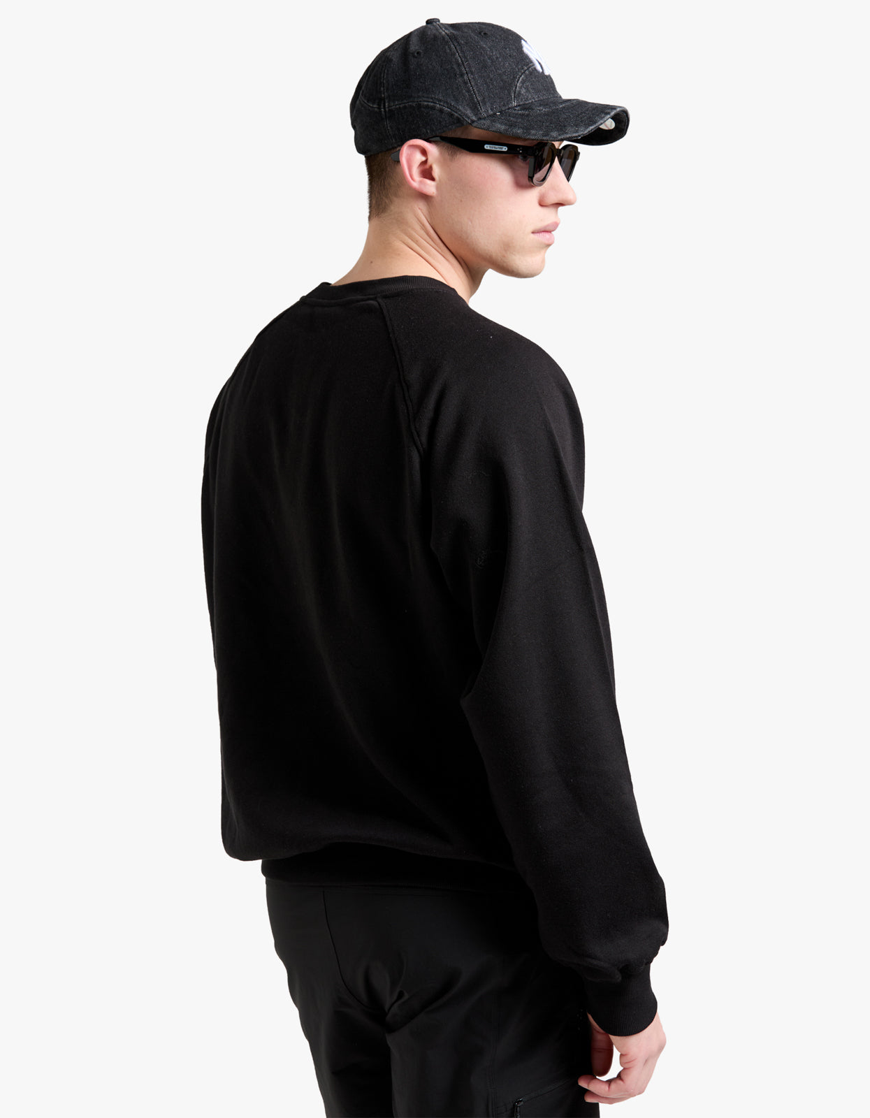 Evolution Crewneck Sweat - TNF Black/TNF White