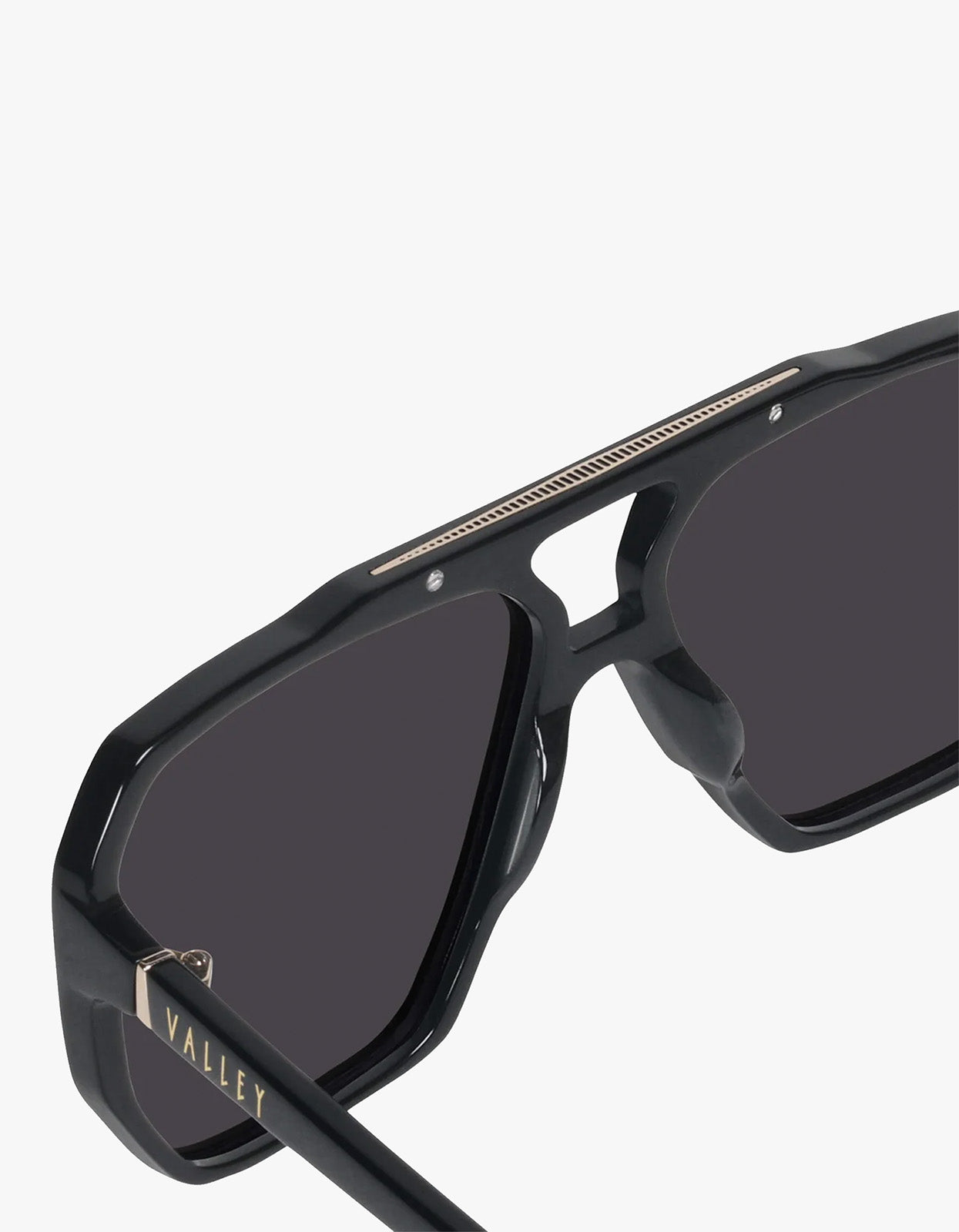 Rodeo Sunglasses - Gloss Black With Gold Metal /Black