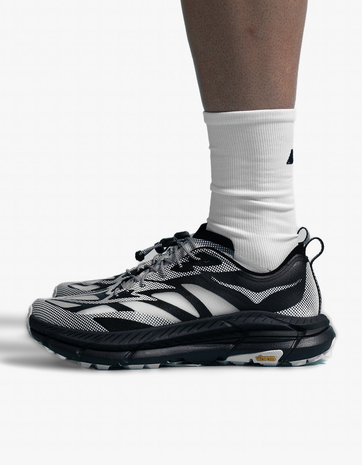 Ribbed Performance Socks - White