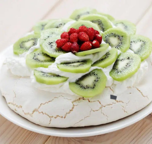 🎄 A Holiday Pavlova to Steal the Show