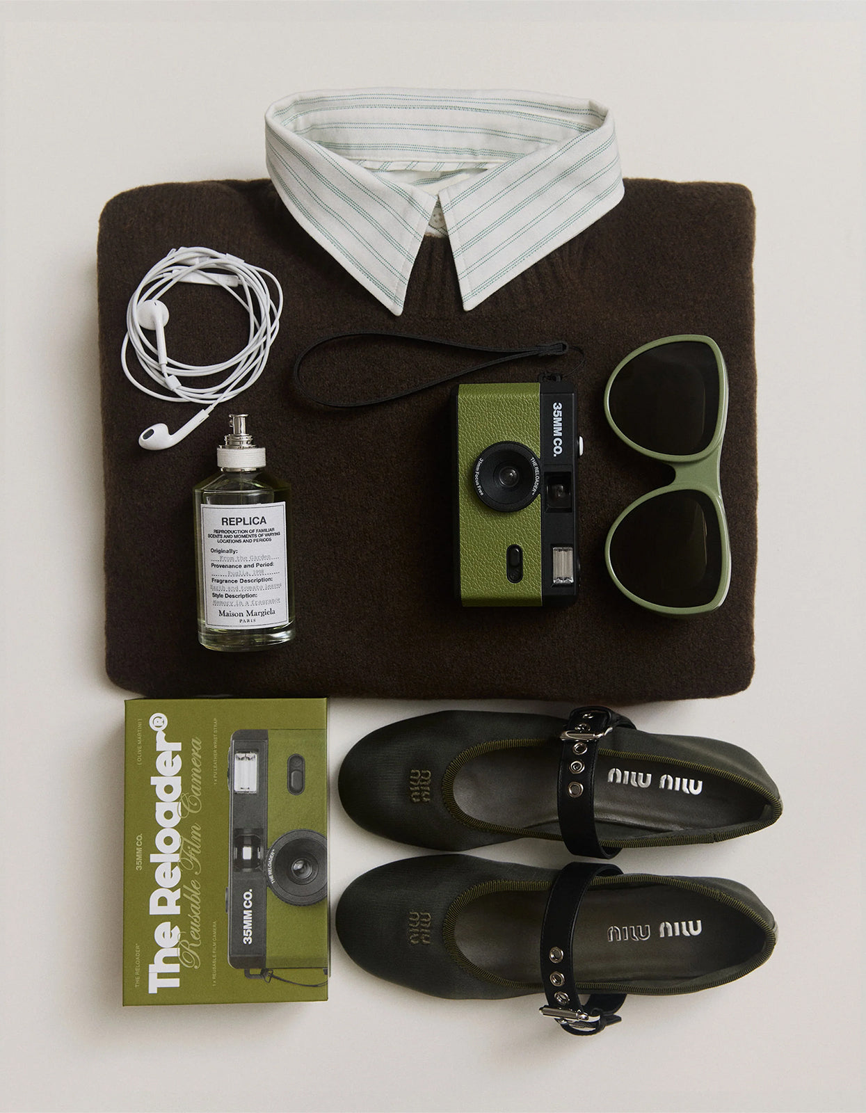 The Reloader Reusable Film Camera - Olive Martini