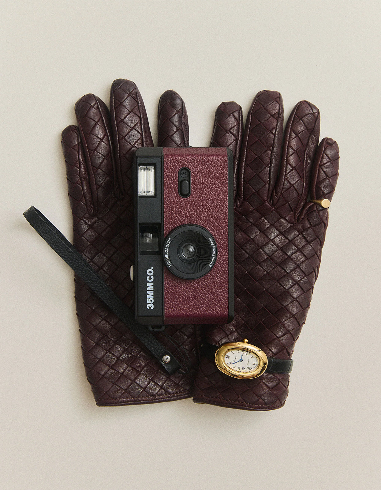 The Reloader Reusable Film Camera - Plum Glaze