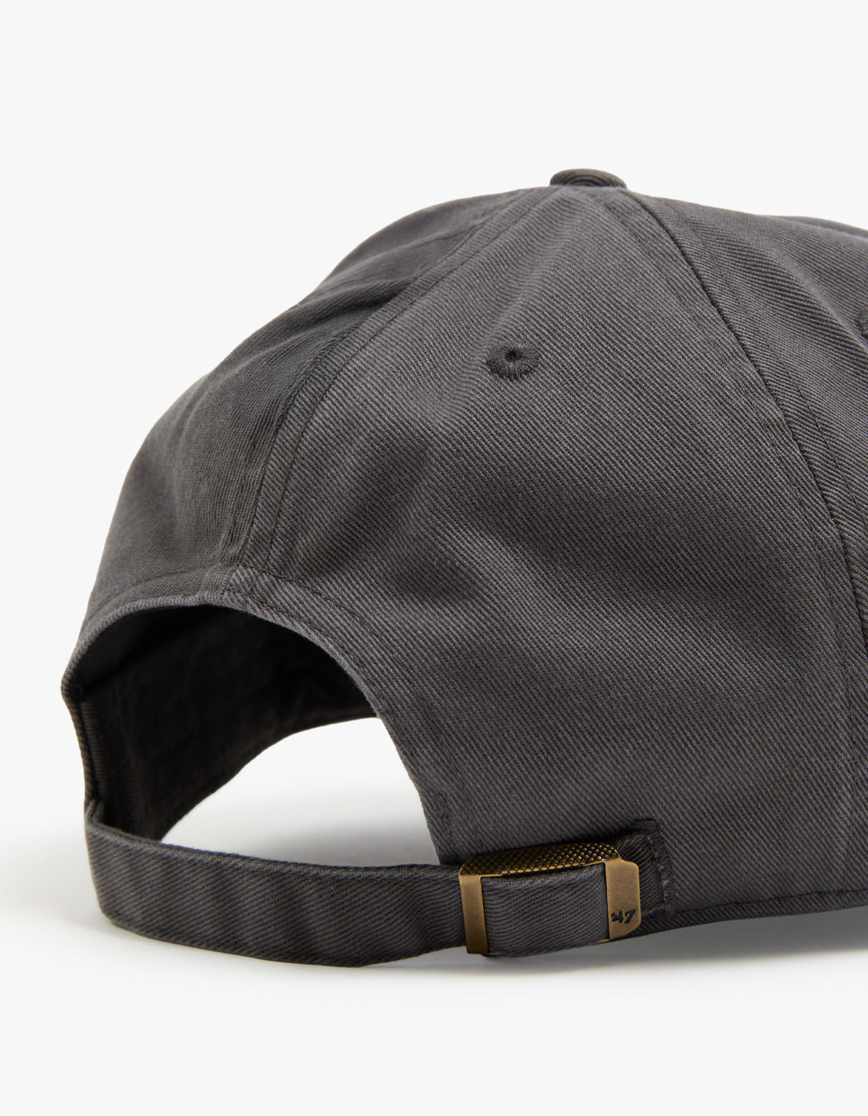 Golden Retriever Base Runner '47 CLEAN UP Cap - Charcoal