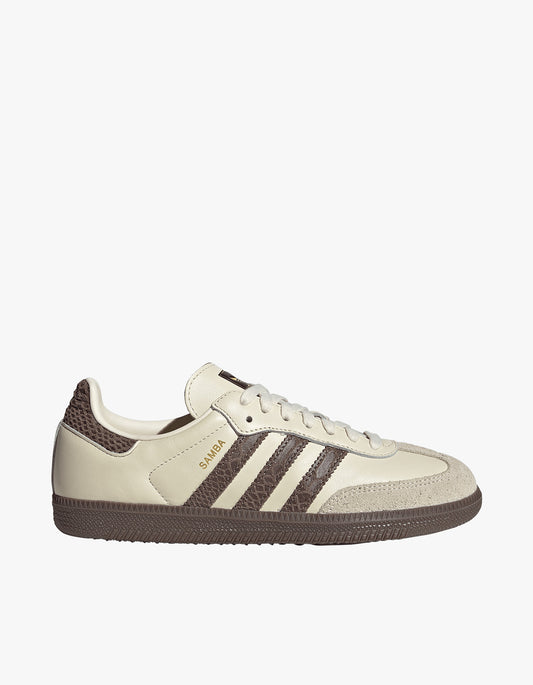 Adidas Footwear & Apparel Superette Adidas Footwear & Apparel Superette