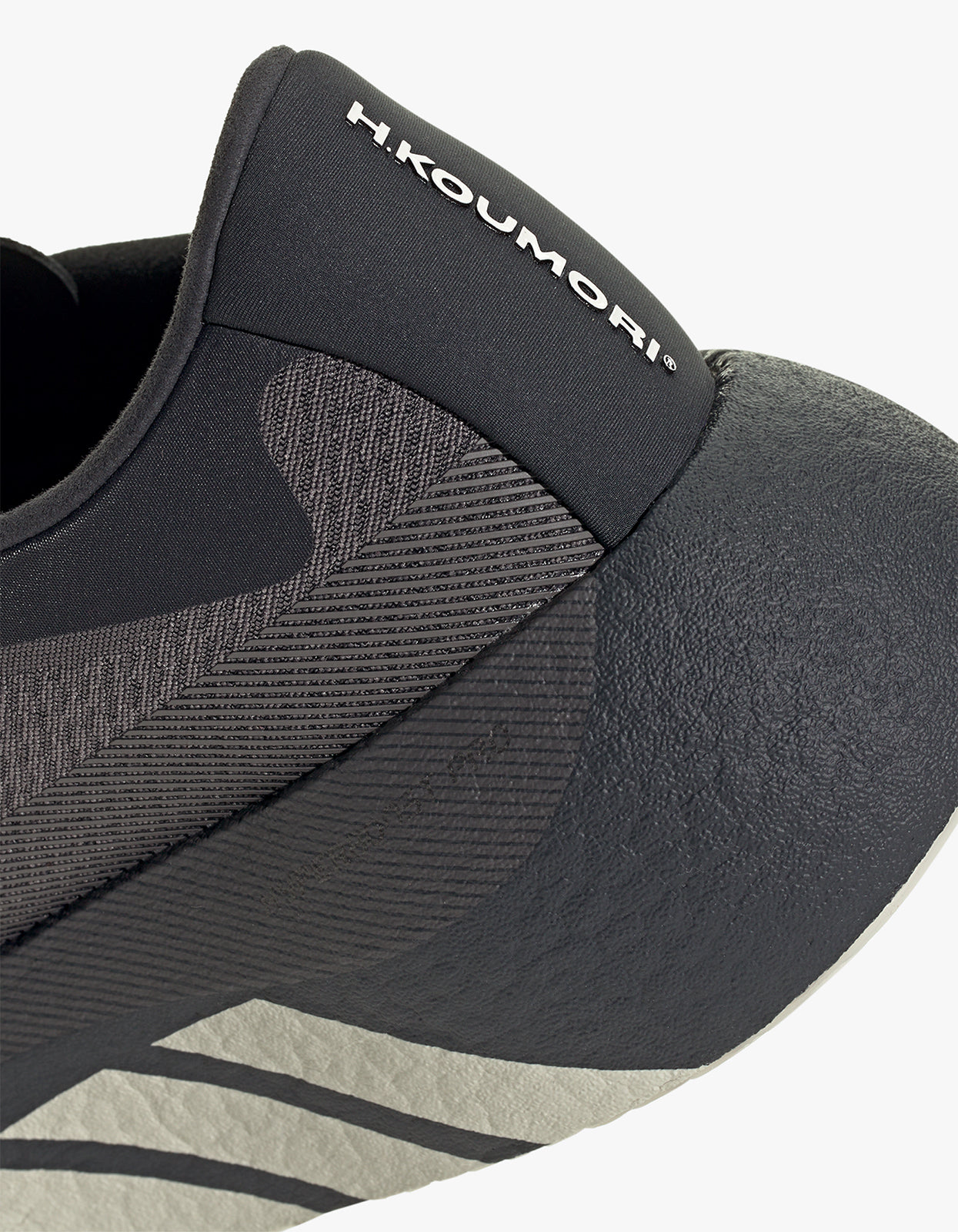 Womens Adidas X H.Koumori Hyperboost EDGE Sneaker - Charcoal/Night Grey/Alumina