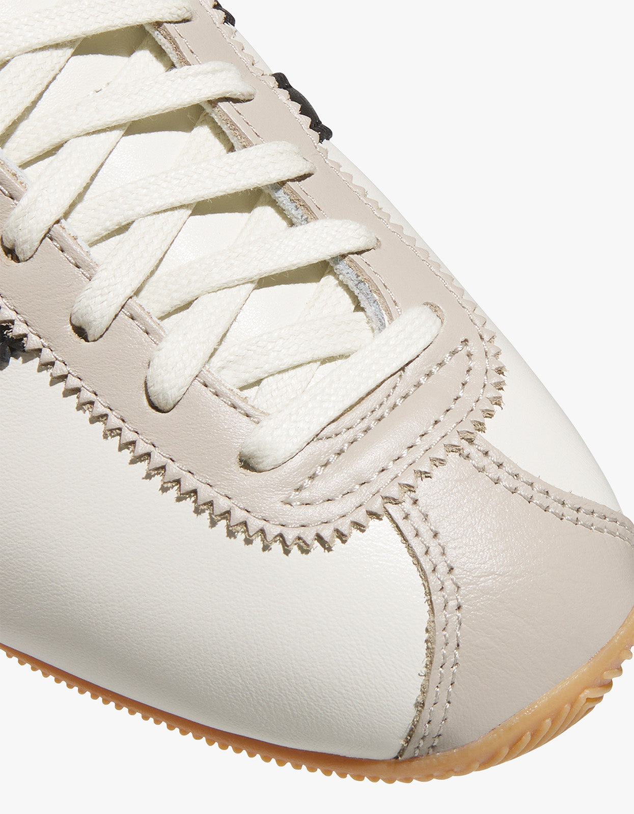 Mens Japan - Off White/Core Black/Wonder Beige