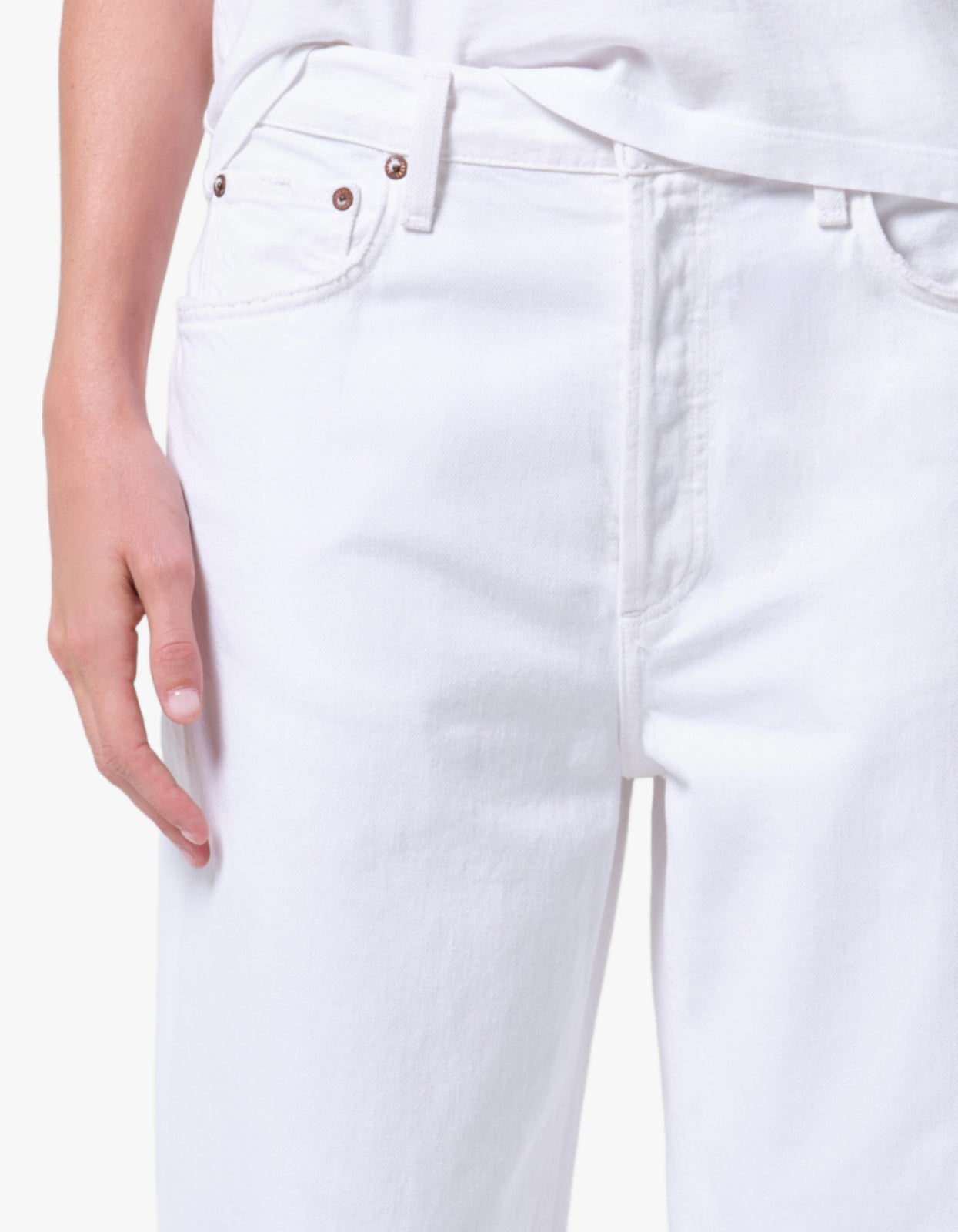 Low Slung Baggy - Milkshake