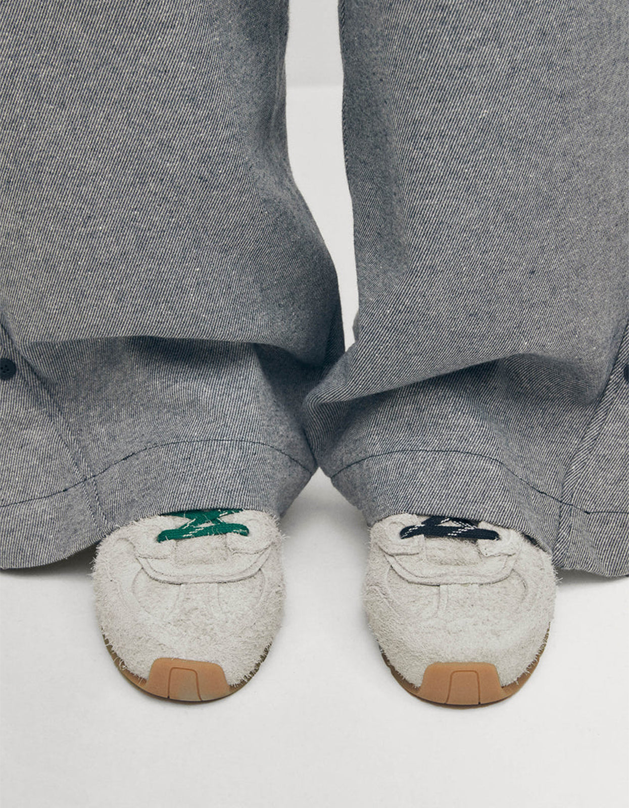 Tb.56 Suede Fuzzy Leather Sneakers - Light Grey