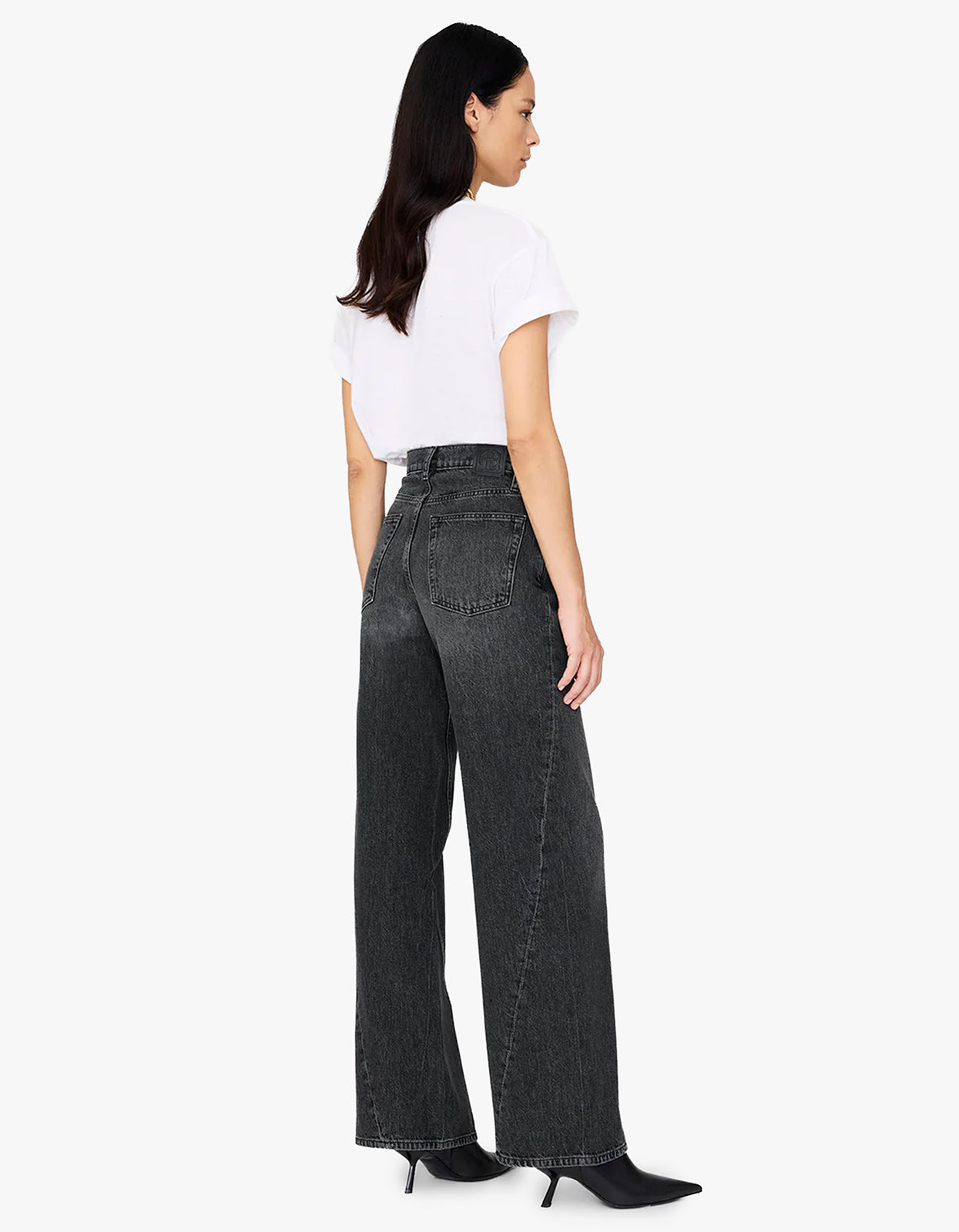 Brie Jean - Arctic Night