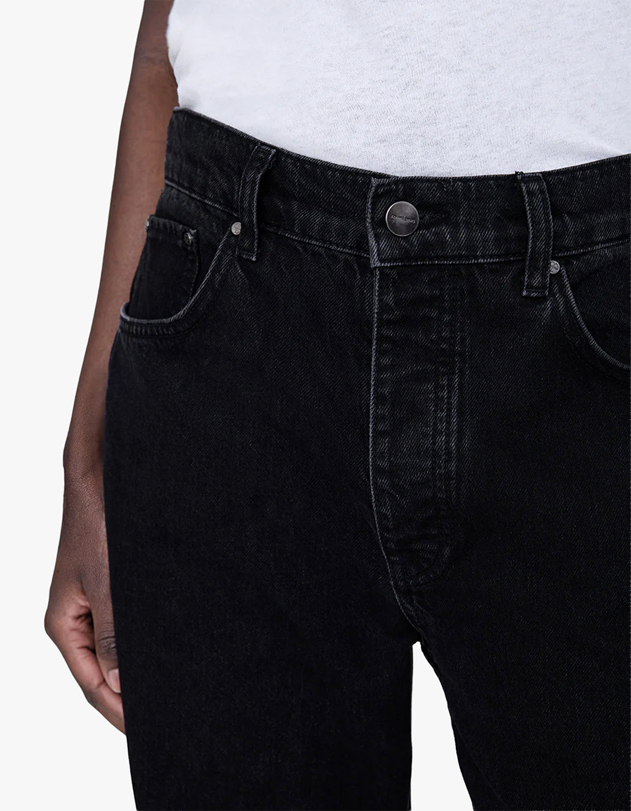 Hugh Jean - Vintage Black