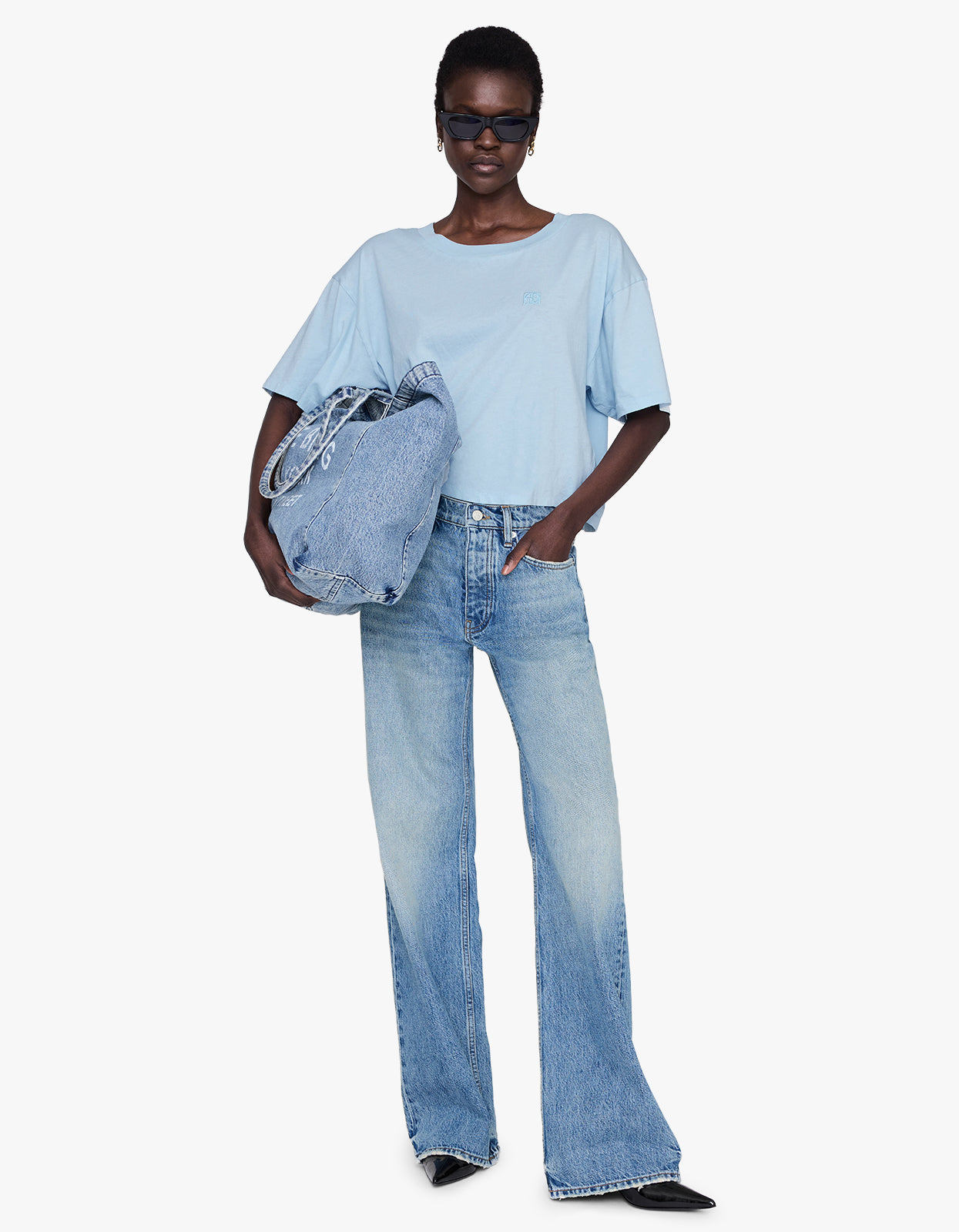 Johnny Cropped Tee Framed Monogram - Pale Blue