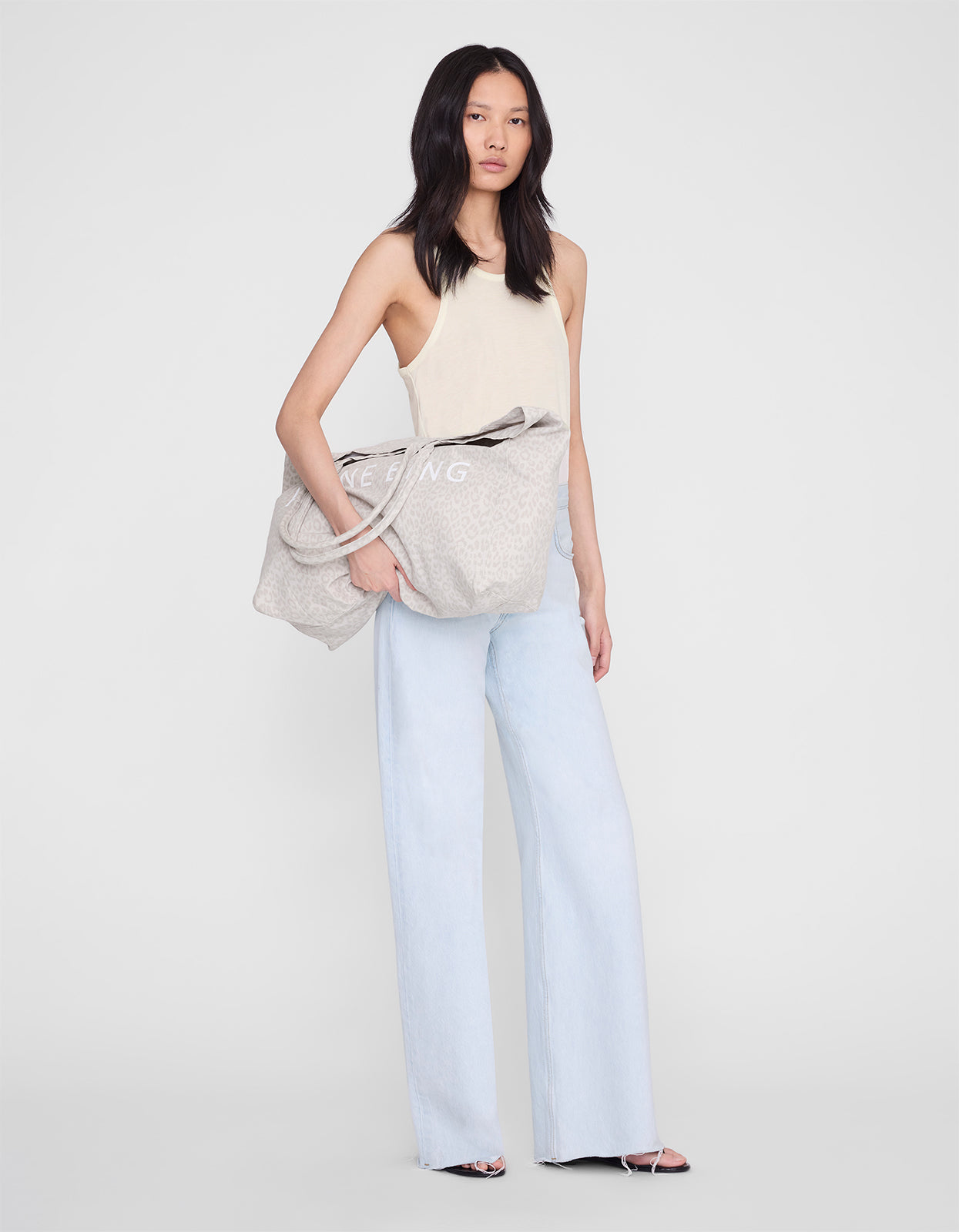 Leo Canvas Tote - Washed White Leopard