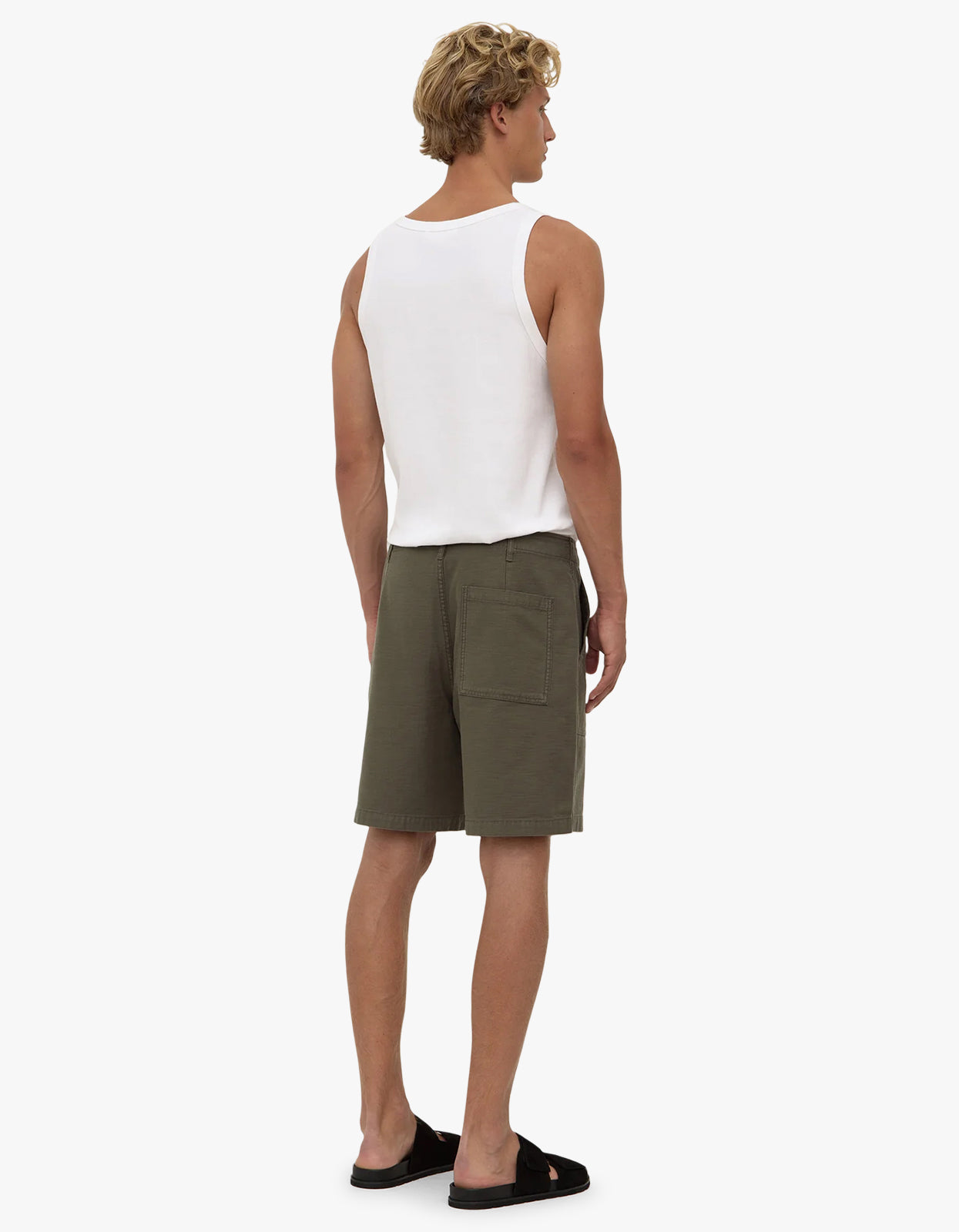 Carrier Short - Moss