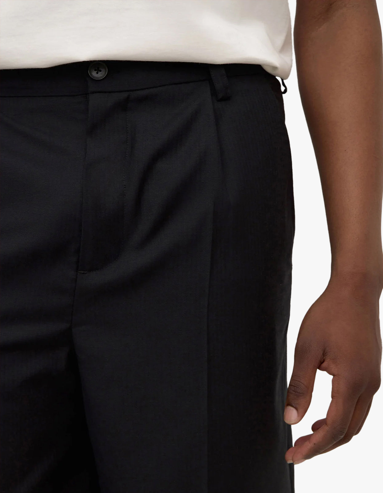 Mason Wool Short - Black