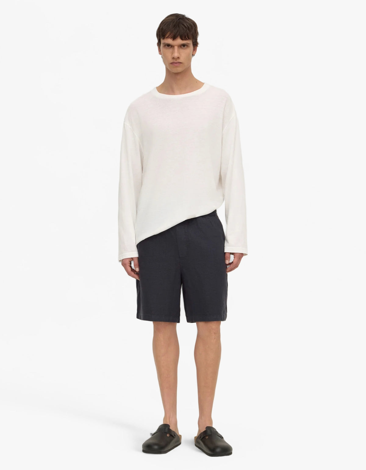 Finley Linen Short - True Navy