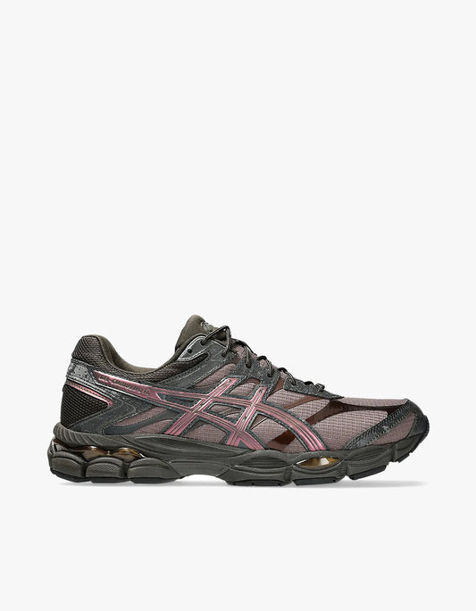 Gel-Cumulus 16 - Cocoa Powder/Black