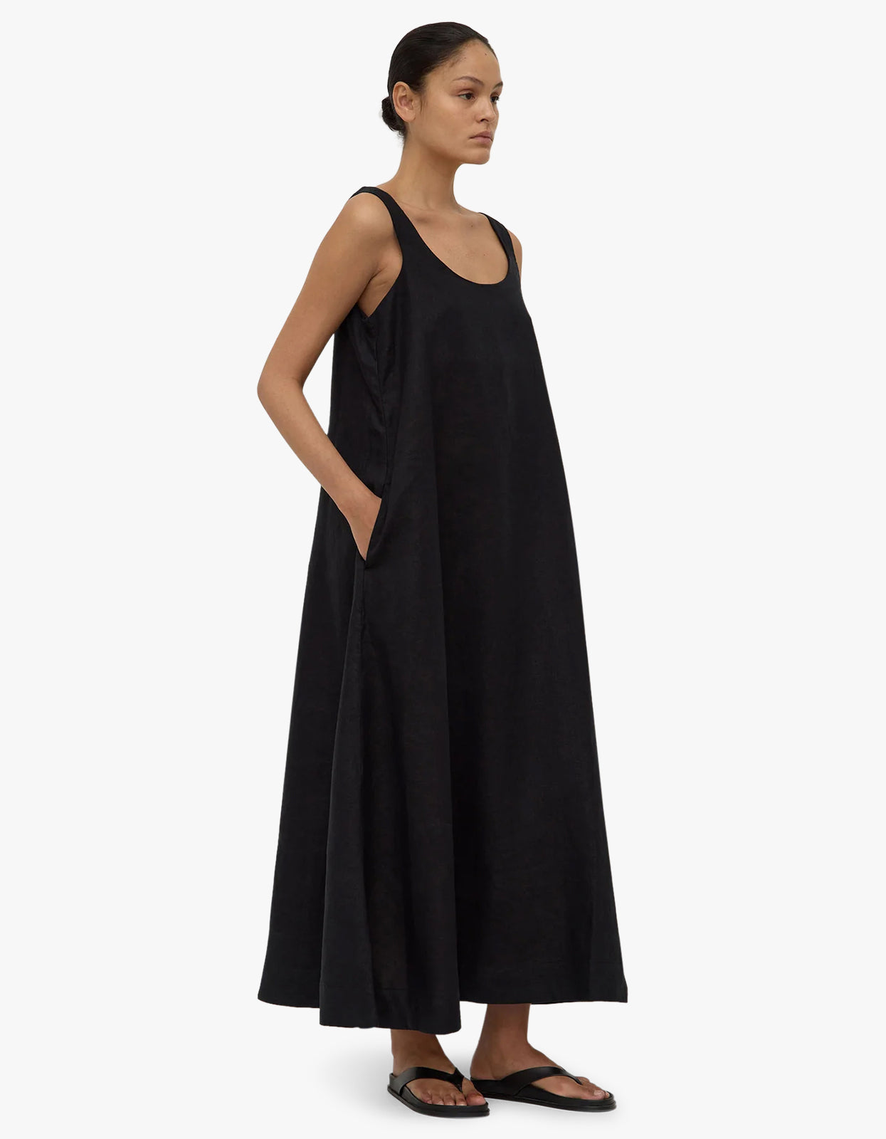 Maree Linen Midi Dress - Black