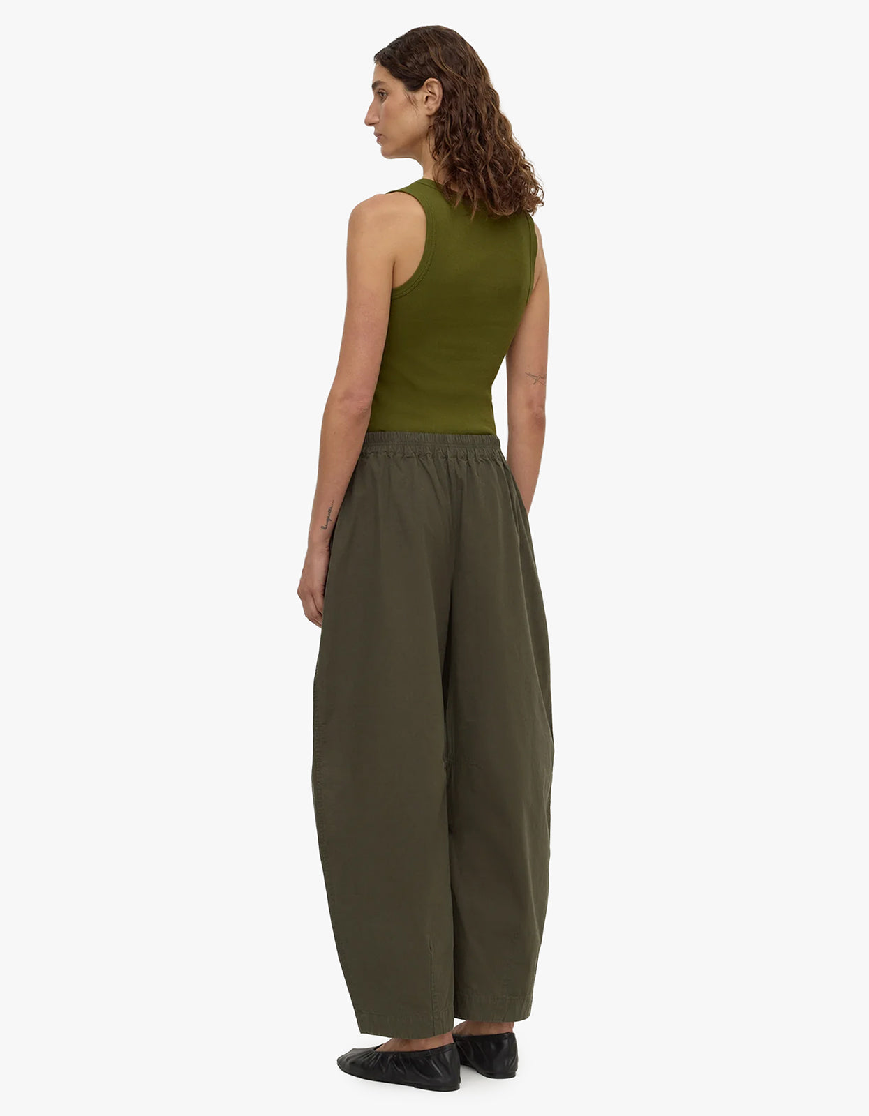 Lola Barrel Pant - Dark Military