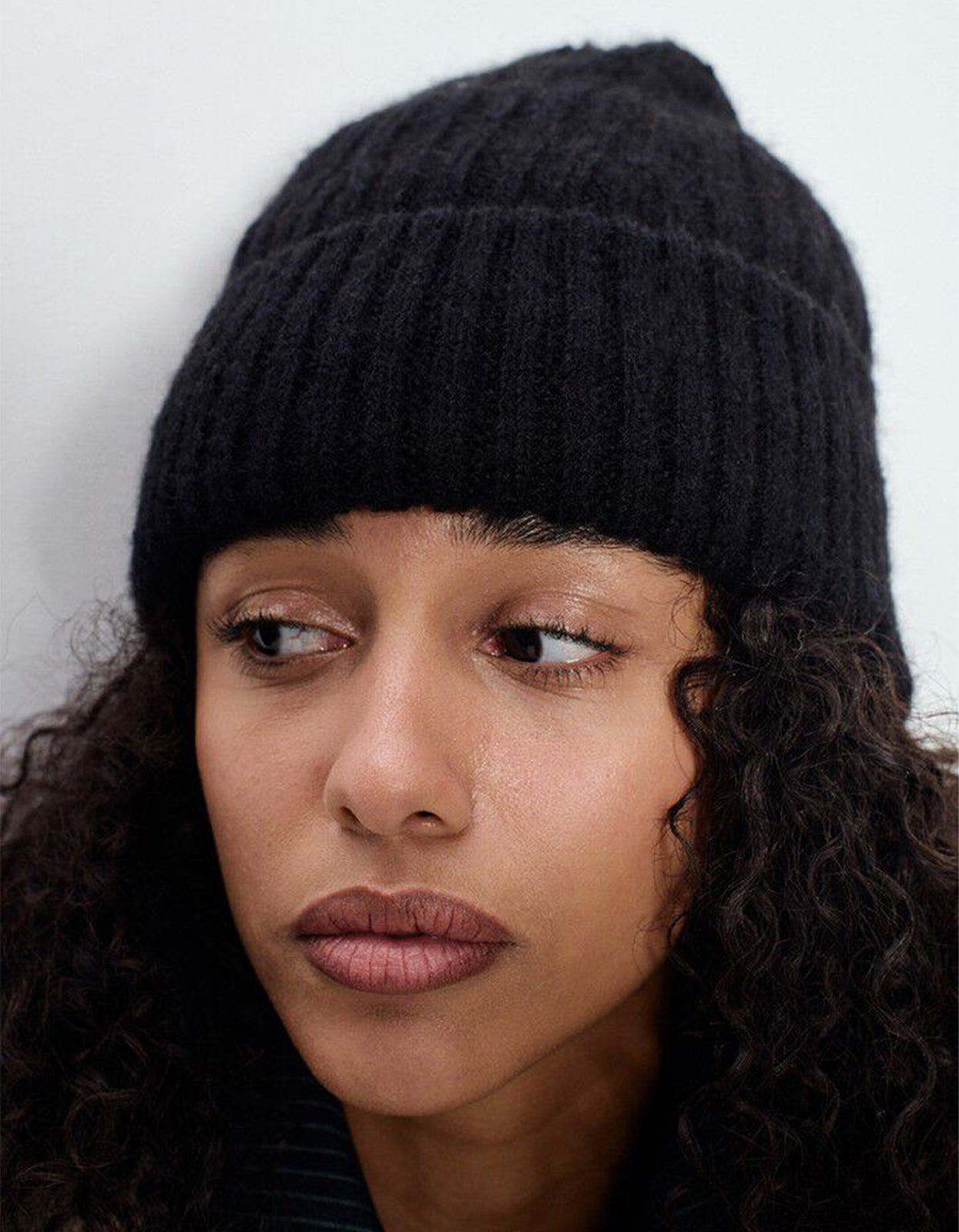 East Beanie - Black