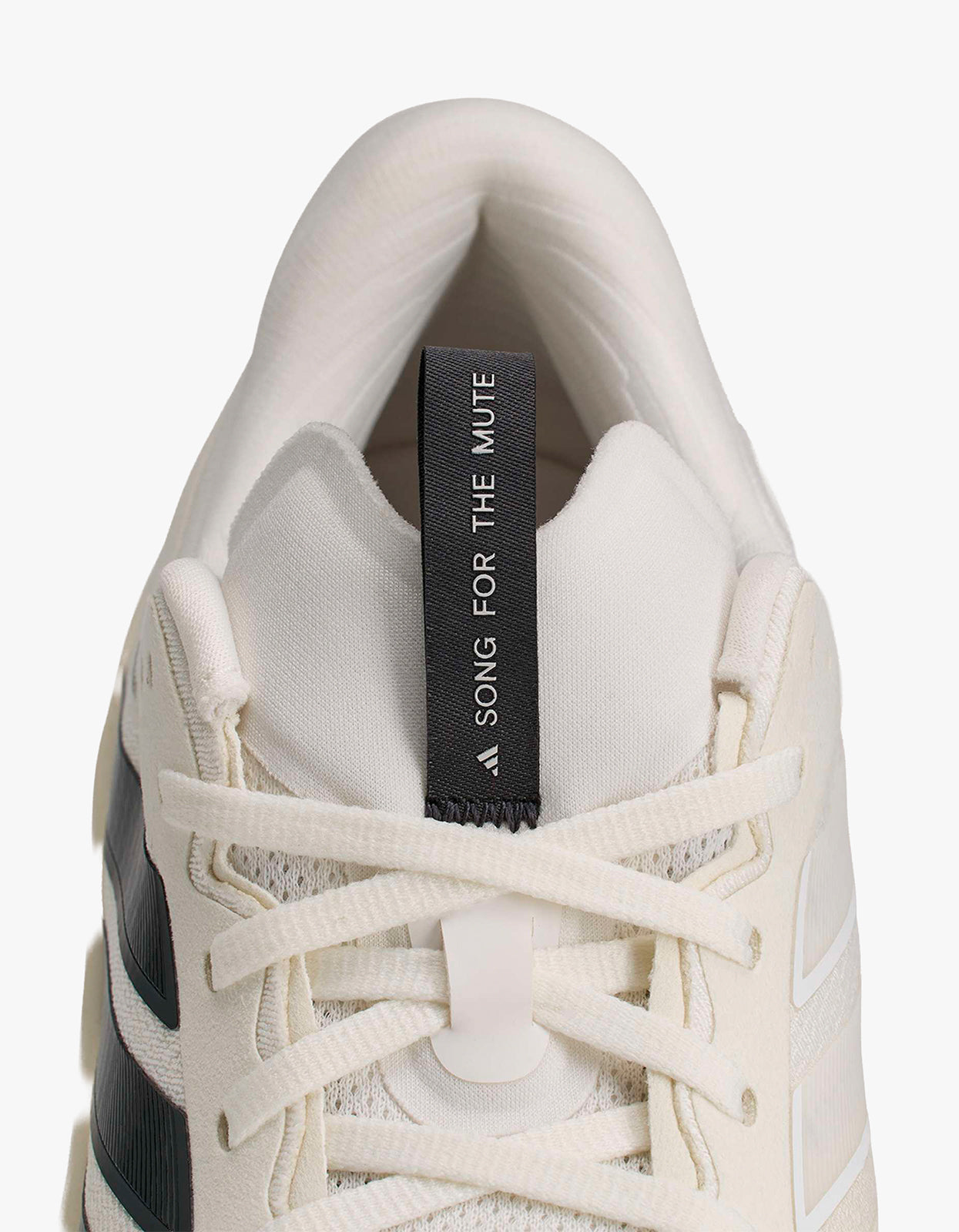 Mens Adidas X SFTM Supernova Rise 3 Sneaker - Cream White/Carbon/Cloud White