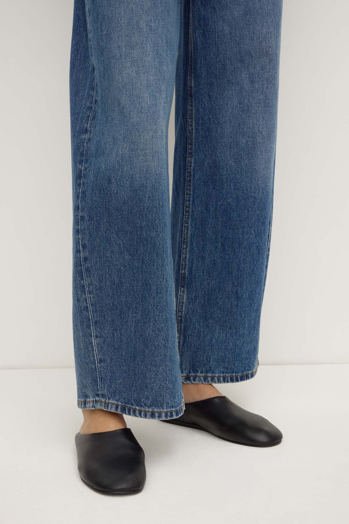 Aiden Leather Slide - Black