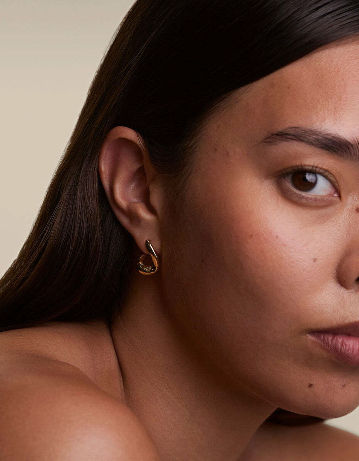 Molten Medium Hoops - Gold