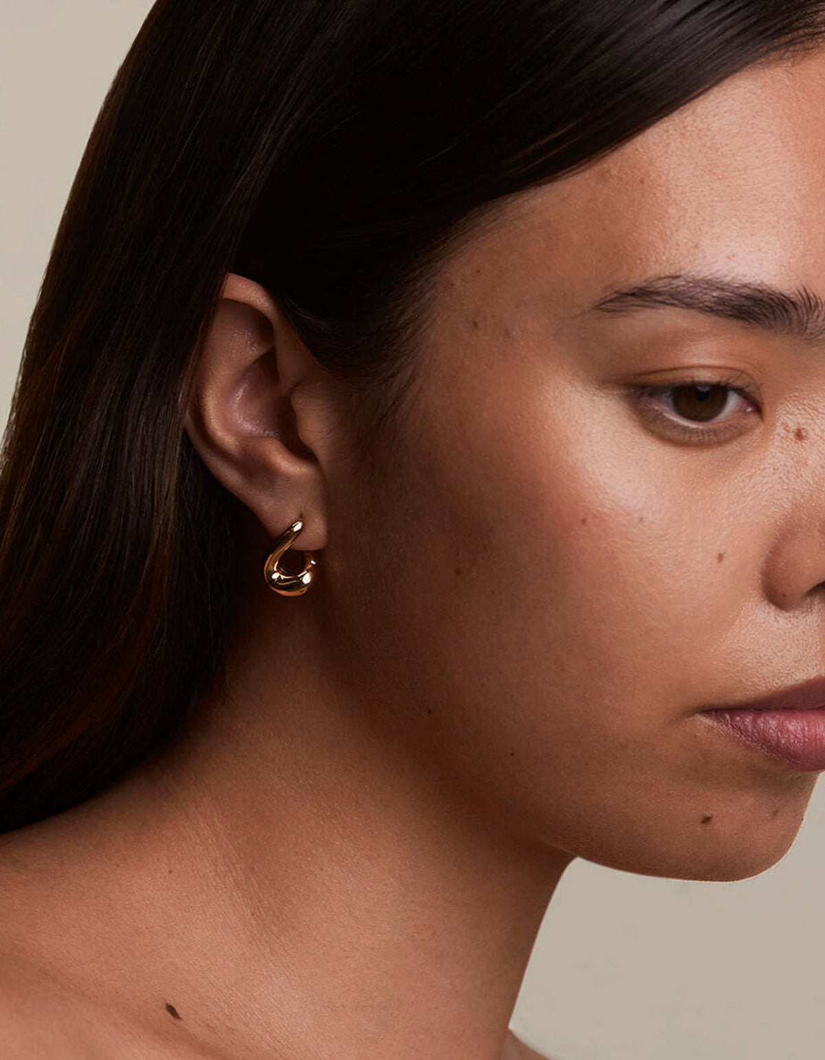 Molten Medium Hoops - Gold