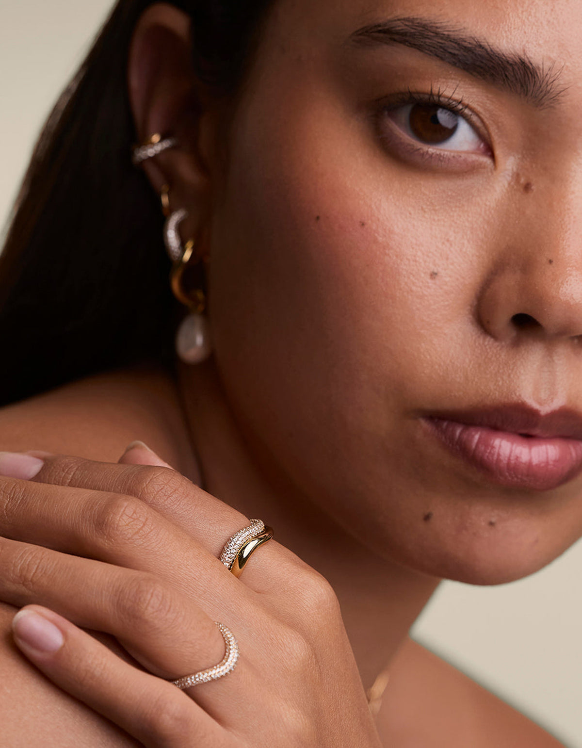Wave Crystal Ring - Gold