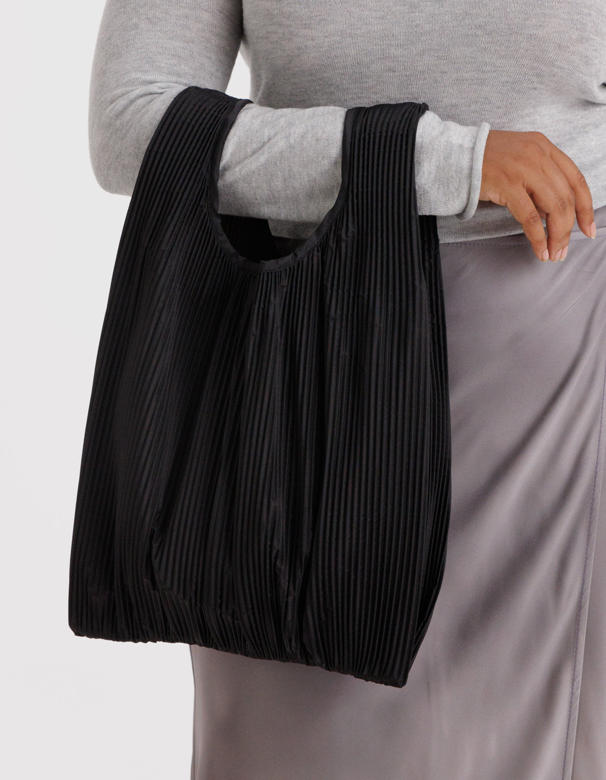 Pleated Baggu - Black