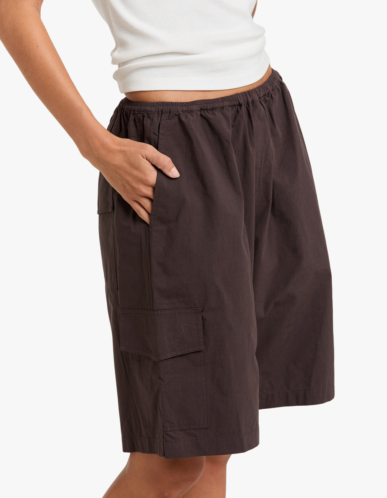 Crushed Cotton Cargo Short - Chocolate Brown