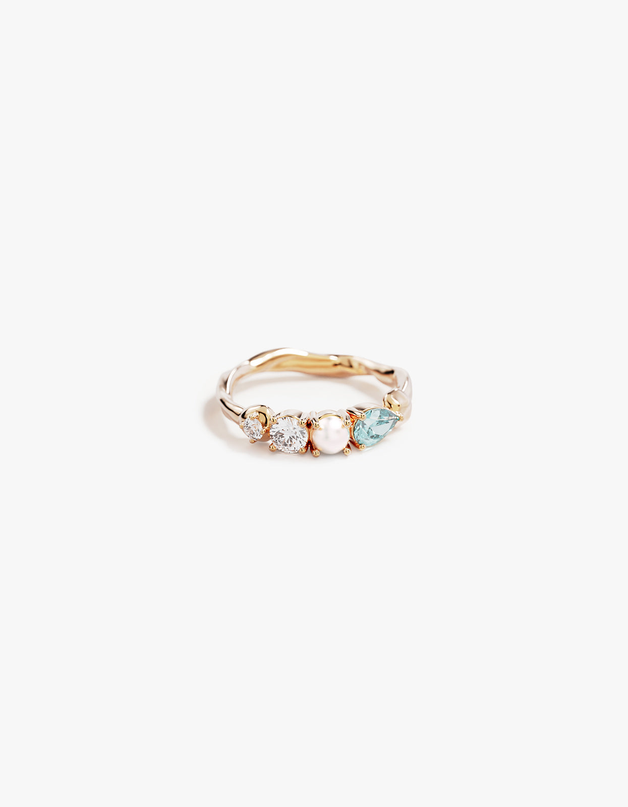 Breathe In Stillness Ring - 18K Gold Vermeil