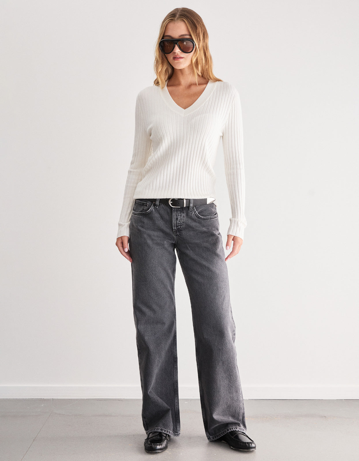 Bailey V-Neck Knit - Ivory