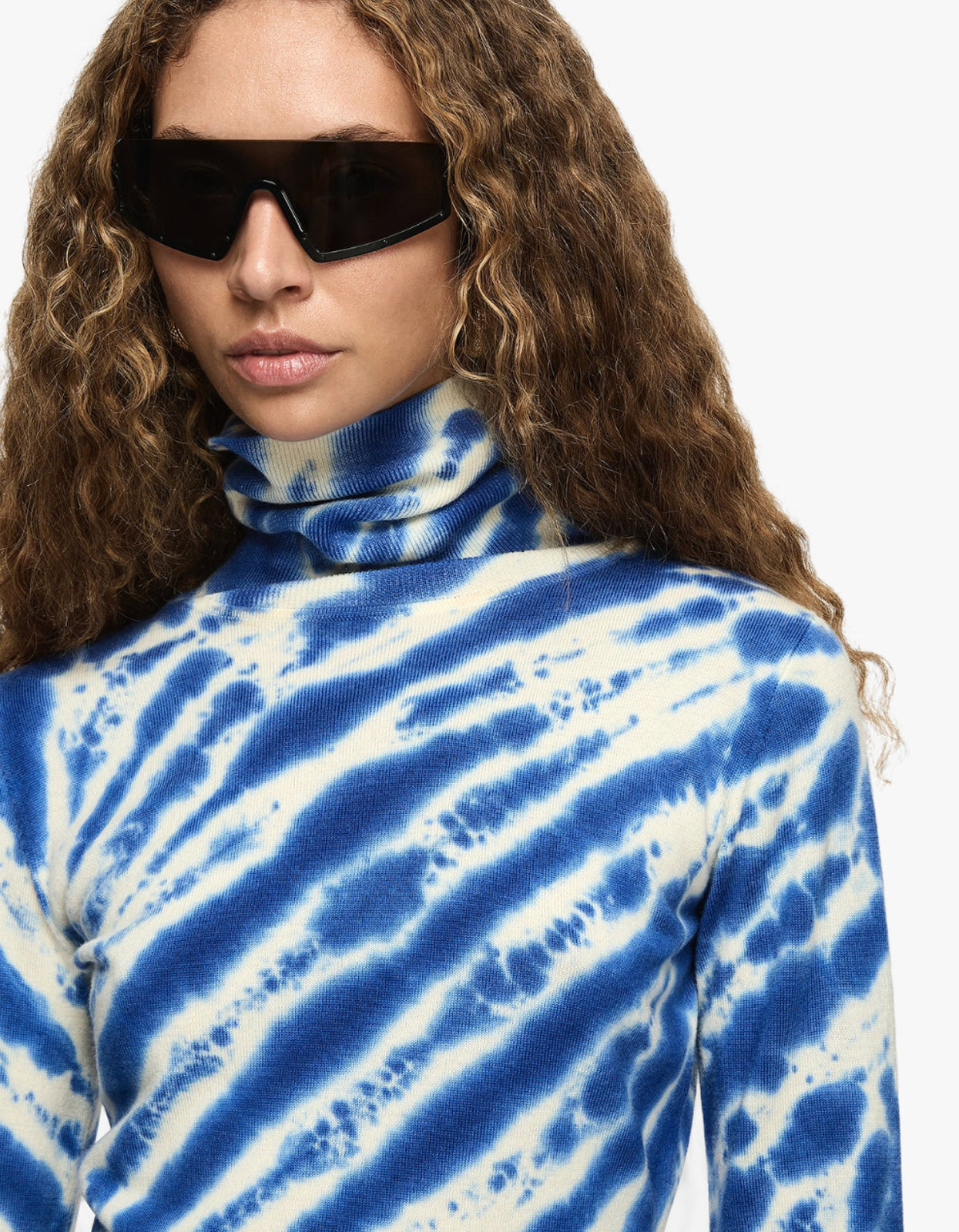 Paloma Turtleneck - Blue