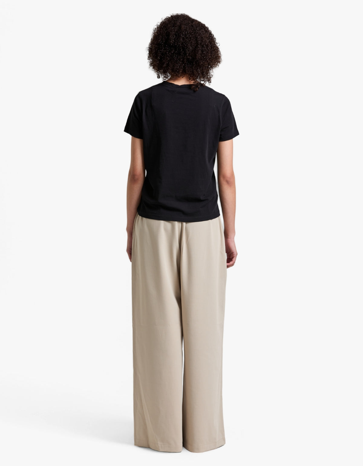 Lucinda Fitted Tee - Black/Soft White