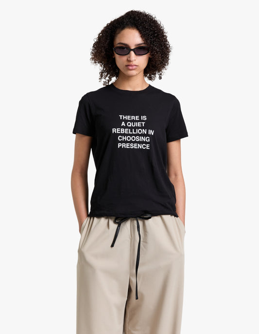 Lucinda Fitted Tee - Black/Soft White
