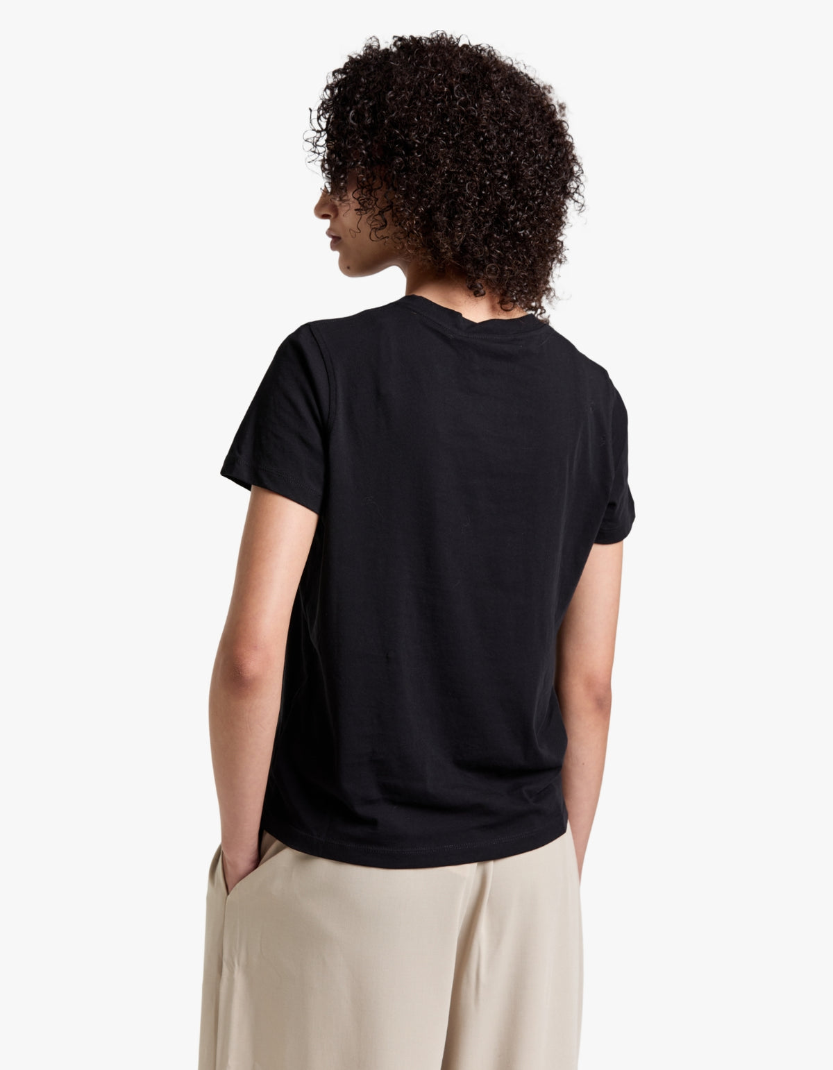 Lucinda Fitted Tee - Black/Soft White