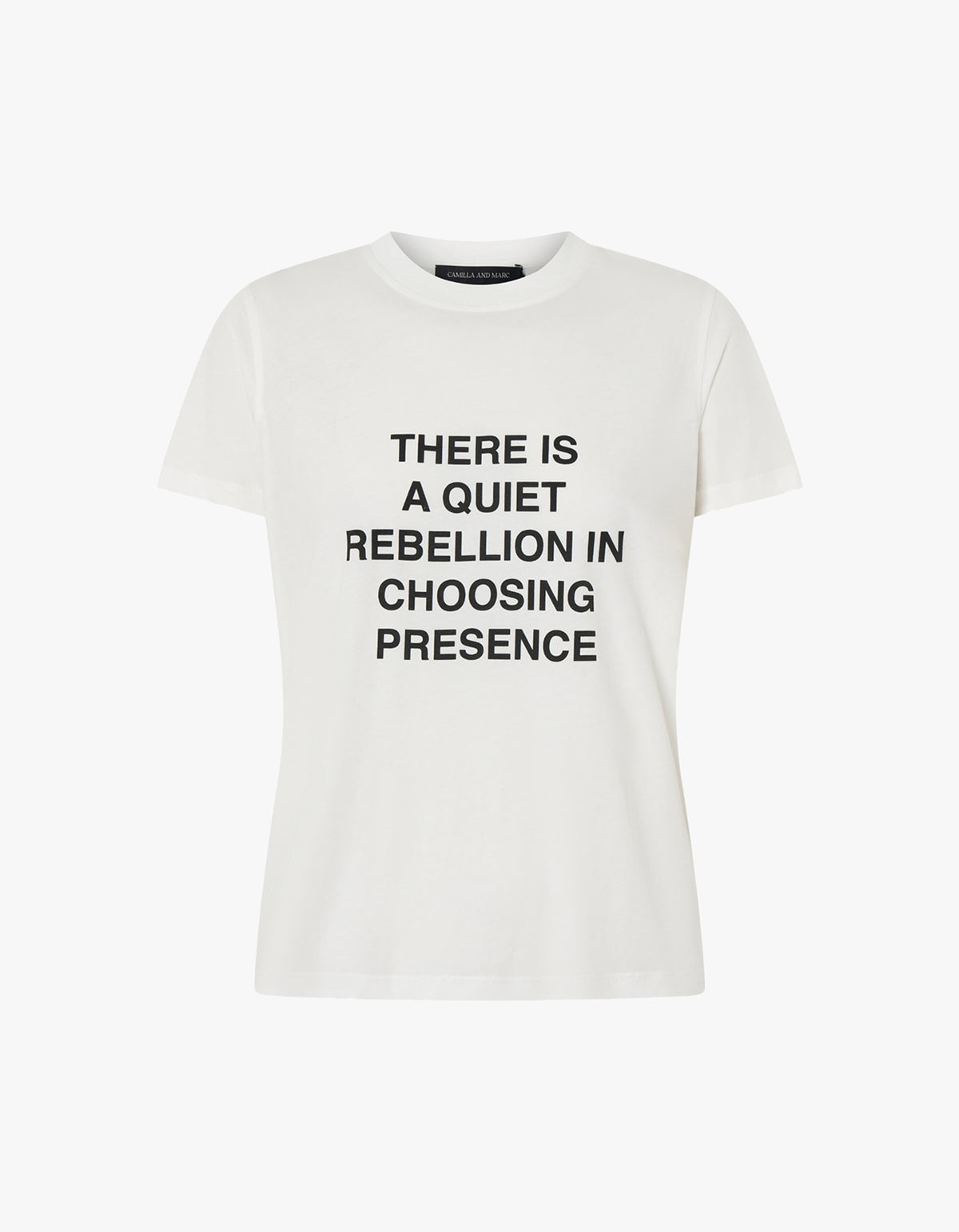 Lucinda Fitted Tee - Soft Whit/Blacke