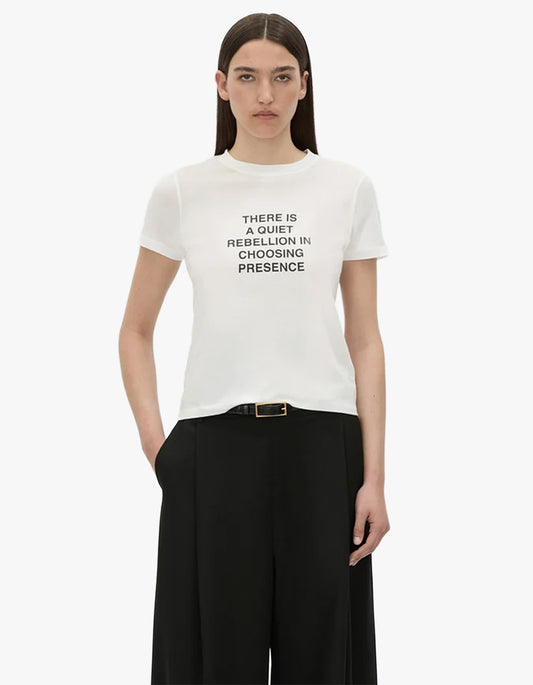 Lucinda Fitted Tee - Soft Whit/Black